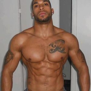 Meet your Posher, Kenyatta